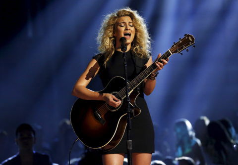 Update: Tori Kelly Released from Hospital After Collapse