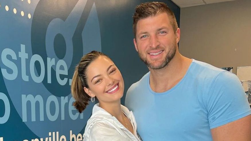Tim Tebow - Wife, Stats & Facts