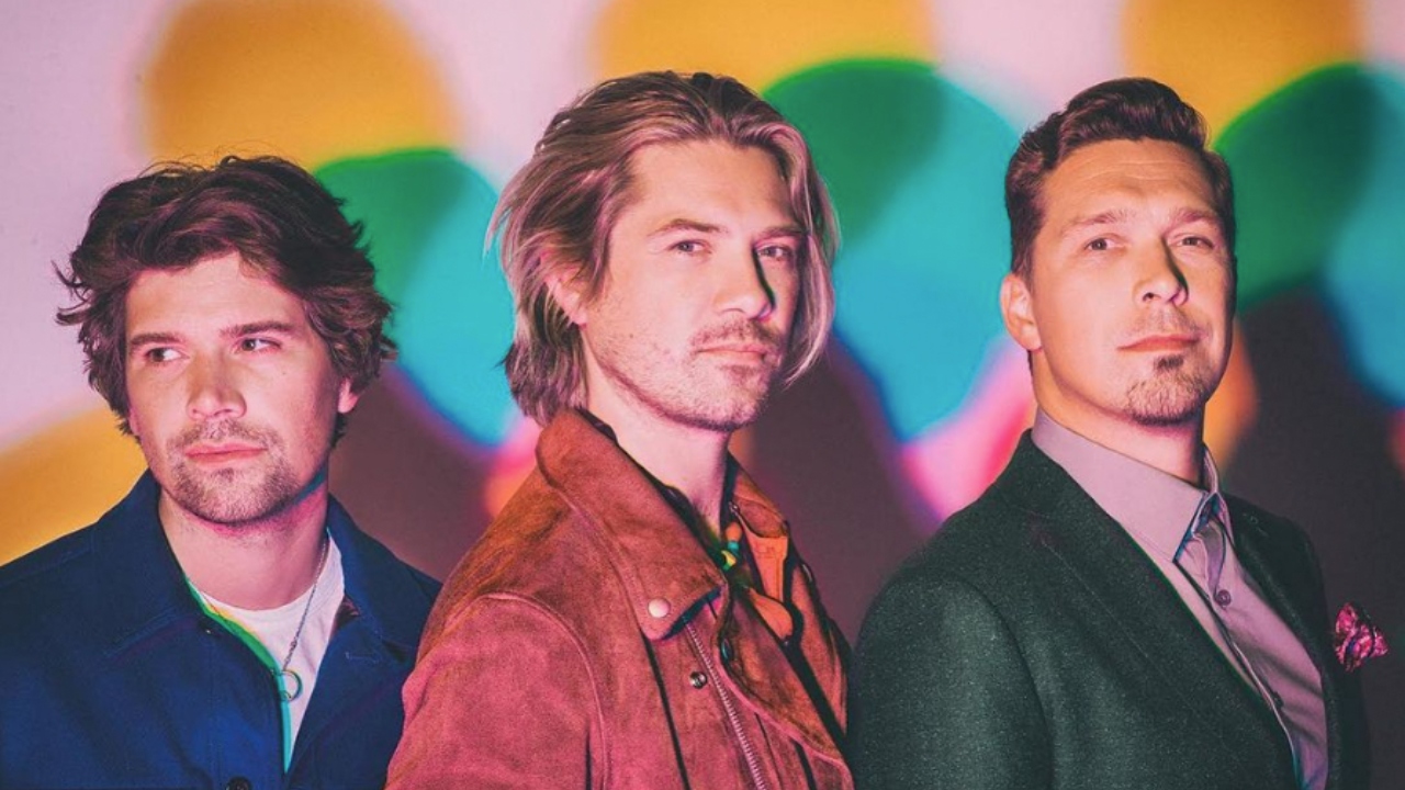 Hanson Brothers Reflect on Fame and Family: 'Everyone Feels Loved and  Valued