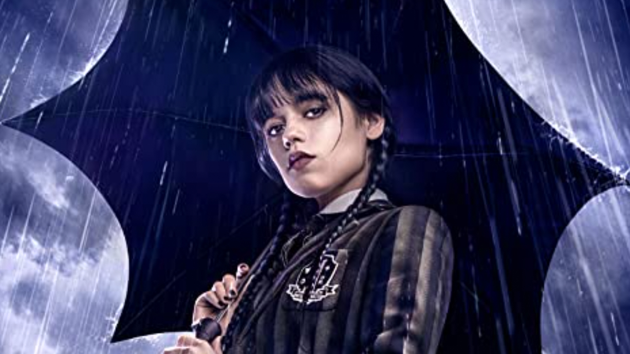 Jenna Ortega on Making Wednesday Addams Her Own In 'Wednesday,' and Keeping  the Horror Genre Alive