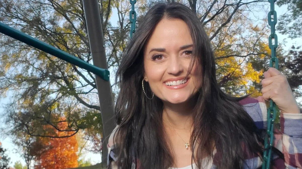 Danica McKellar Reminds Followers To Seek God's Help