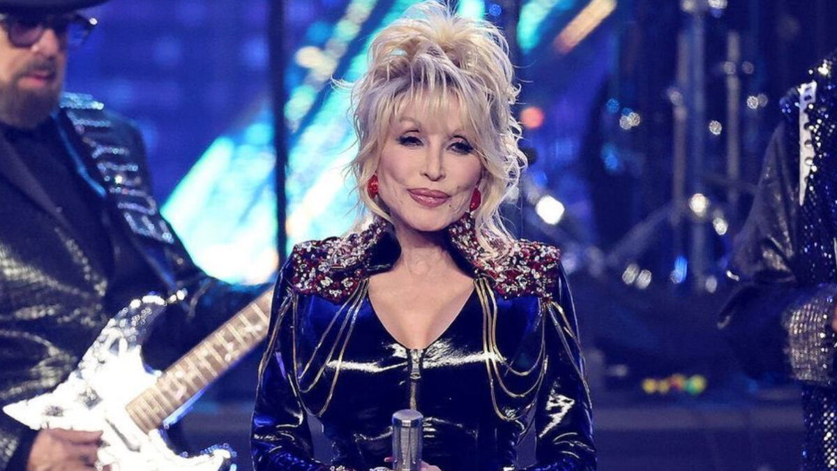 Dolly Parton Thanksgiving 2025