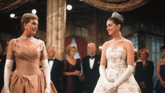 Anne Hathaway Says Princess Diaries 3 'is In A Good Place'